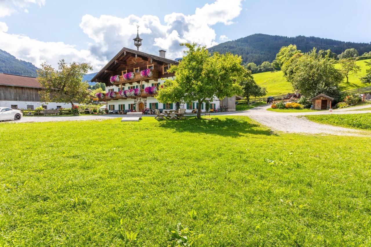 Biobauernhof Stegerbauer Lägenhet Maria Alm am Steinernen Meer Exteriör bild
