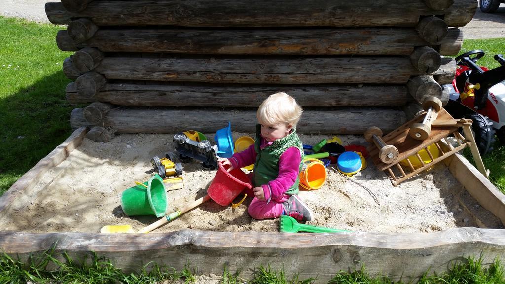Biobauernhof Stegerbauer Lägenhet Maria Alm am Steinernen Meer Exteriör bild